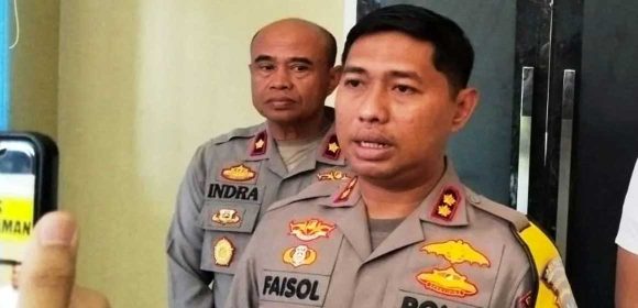 Kapolres Padang Pariaman Buka Layanan Pengaduan Lewat WhatsApp