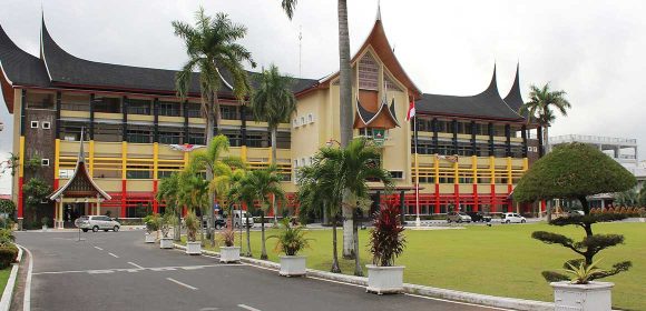 Pemprov Sumbar Rencanakan Penerapan WFA/WFH Untuk ASN