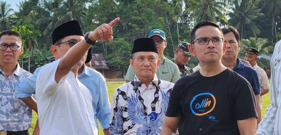 Bupati John Kenedy Azis Tinjau Persiapan Even Pacu Kuda
