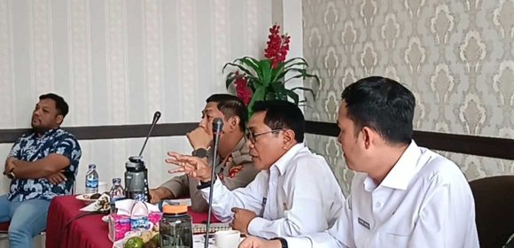 Bupati JKA Pimpin Rapat Persiapan Goro Akbar di Sungai Batang Ulakan