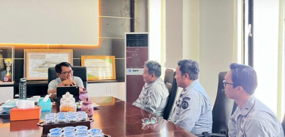 Bupati Padang Pariaman dan Bakamla RI Jalin Kerja Sama Pembangunan Instalasi Sensor National Maritime Security System (NMSS)