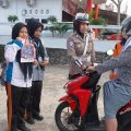 Satlantas Pasaman Barat Memberikan Edukasi Bagi Pelajar Soal Tertib Berlalu Lintas