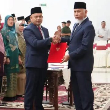 Gubernur Sumatera Barat Resmi Lantik 25 Pejabat Manajerial