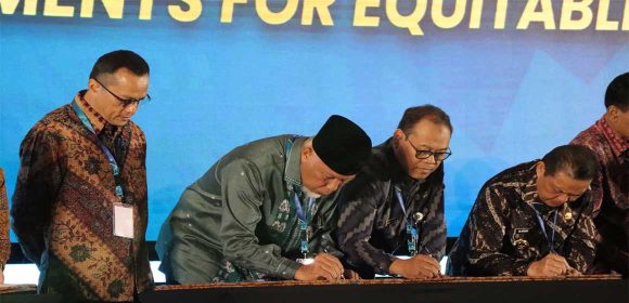 Gubernur Sumbar Tetapkan RSAM Bukittinggi Jadi Pusat Pendidikan Dokter Spesialis Unggulan Nasional
