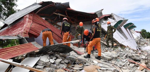 69 Tewas, Ratusan Terluka Akibat Gempa Dahsyat di Filipina Tengah