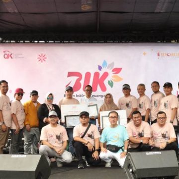 OJK - FIX (1) OJK Sumatera Barat Gelar Puncak Bulan Inklusi Keuangan 2025: Inklusi Keuangan Untuk Semua, Rakyat Sejahtera, Indonesia Maju