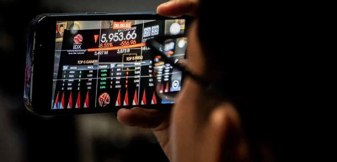 WEBSITE (10) IHSG Awal Pekan Melemah Ikuti Bursa Kawasan Asia dan Global