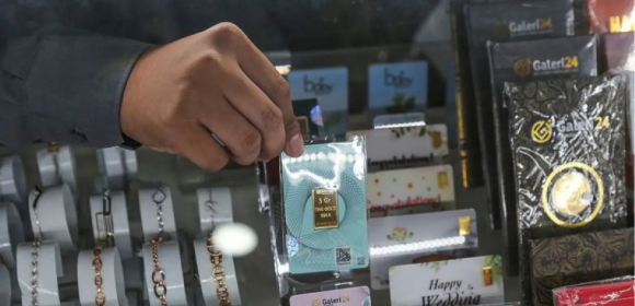 Harga Tiga Produk Emas di Pegadaian Kompak Pada Kamis