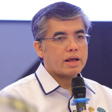 WEBSITE (66) Menaker: Arah Kebijakan 2026 Fokus Ke Transformasi Produktivitas