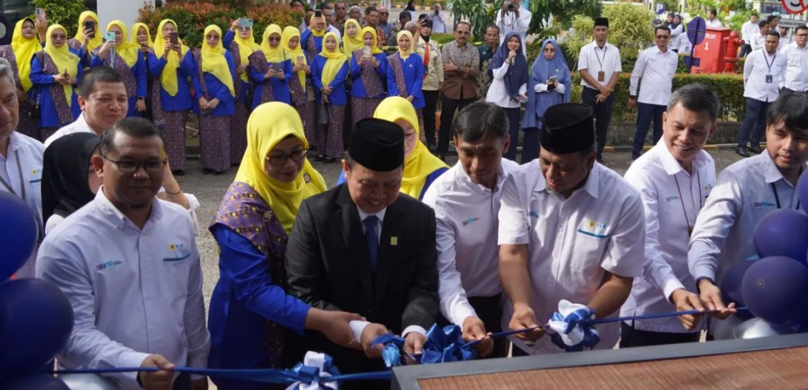 WEBSITE (68) PLN UID Sumatera Barat Resmikan Lounge SPKLU Pertama Di Sumatera Barat, Wujud Nyata Transformasi Menuju Energi Hijau
