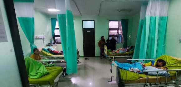 WEBSITE (69) Terjadi Lagi! 133 Siswa di Bandung Barat Keracunan MBG, BGN Turunkan Tim Khusus