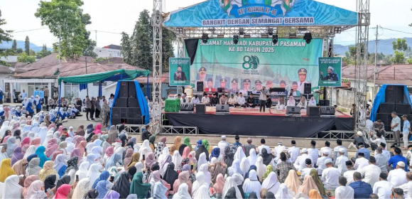 Ribuan Jamaah Padati Halaman GOR Tuanku Rao, Pasaman Ikuti Tabligh Akbar Ustad Ucay Batubara