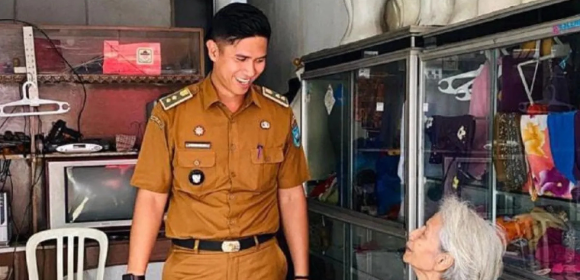 WEBSITE (72) Lurah Pasar Sawahlunto Dorong Transformasi Pelayanan Kelurahan Dengan Kinerja Responsif Dan Adaptif