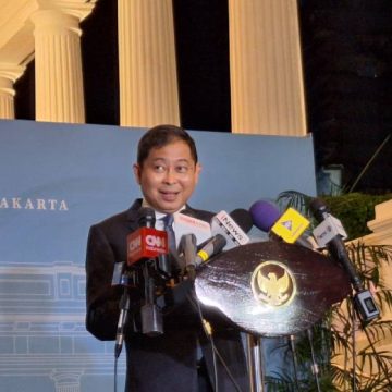 Bertemu Presiden Prabowo, Ignasius Jonan Apresiasi Program Kerakyatan dan Diplomasi Luar Negeri