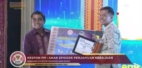 93.0 Respon FM Padang Pariaman Raih Penghargaan KPID Sumbar 2025 Berkat Program Anak Radio Terbaik