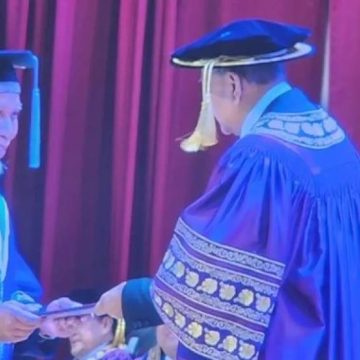 Gubernur Sumbar Mahyeldi Raih Gelar Magister Manajemen di Malaysia