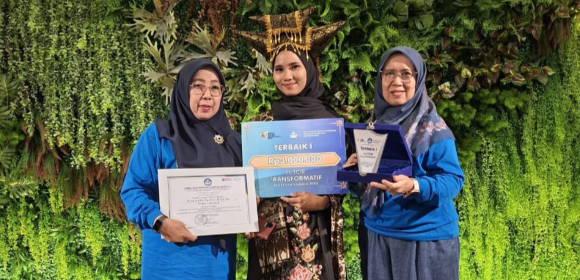 PKBM Sahabat Padang Pariaman Wakili Sumatera Barat ke Tingkat Nasional, Kategory Tutor Pendidikan Luar Sekolah