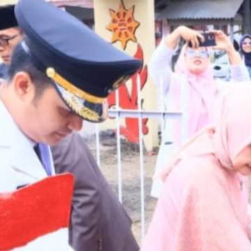 Peringatan Hari Pahlawan 2025 di Padang Pariaman Berlangsung Khidmat, Wakil Bupati Rahmat Hidayat Sampaikan Amanat Menteri Sosial