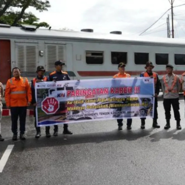 Hadapi Lonjakan Mobilitas Akhir Tahun, KAI Divre II Sumbar Dan KAPM Tingkatkan Kesadaran Keselamatan Di Perlintasan Sebidang