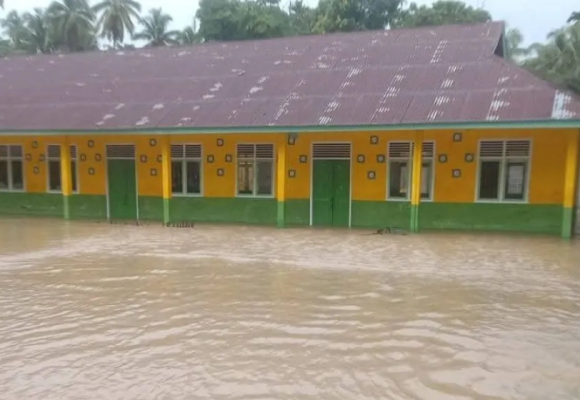 WEBSITE - 2025-11-24T102551.846 BNPB Laporkan 1.824 Warga Kabupaten Padang Pariaman Terdampak Banjir
