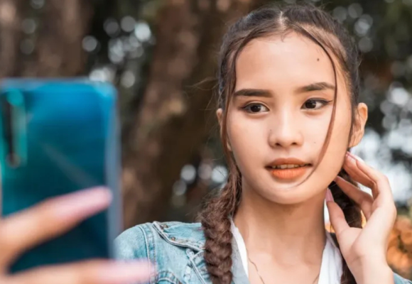 WEBSITE (87) Gangguan Kepribadian Narsistik (NPD): Ciri-Ciri hingga Cara Mengatasi