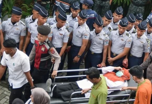 WEBSITE (92) Ratusan Ribu Warga Padang Ikuti Simulasi Tsunami Skenario Megathrust