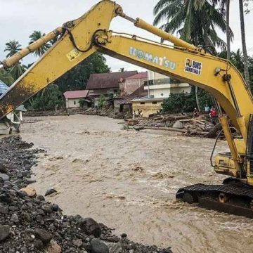 Pemerintah Fokus Buka Akses dan Pulihkan Infrastruktur di Sumbar