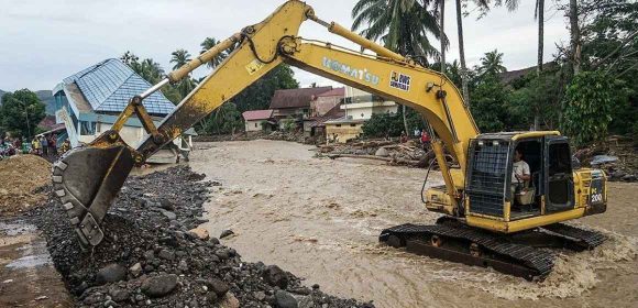 Pemerintah Fokus Buka Akses dan Pulihkan Infrastruktur di Sumbar
