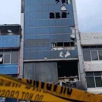 WEBSITE (39) Kebakaran Ruko Jakpus, Dirut Terra Drone Ditetapkan Sebagai Tersangka