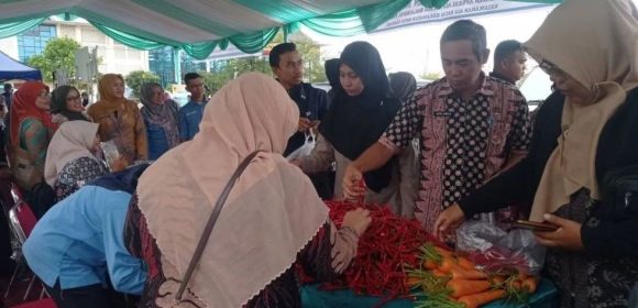WEBSITE (40) Padang Gelar Pangan Murah Untuk Jaga Stabilitas Harga Pascabencana