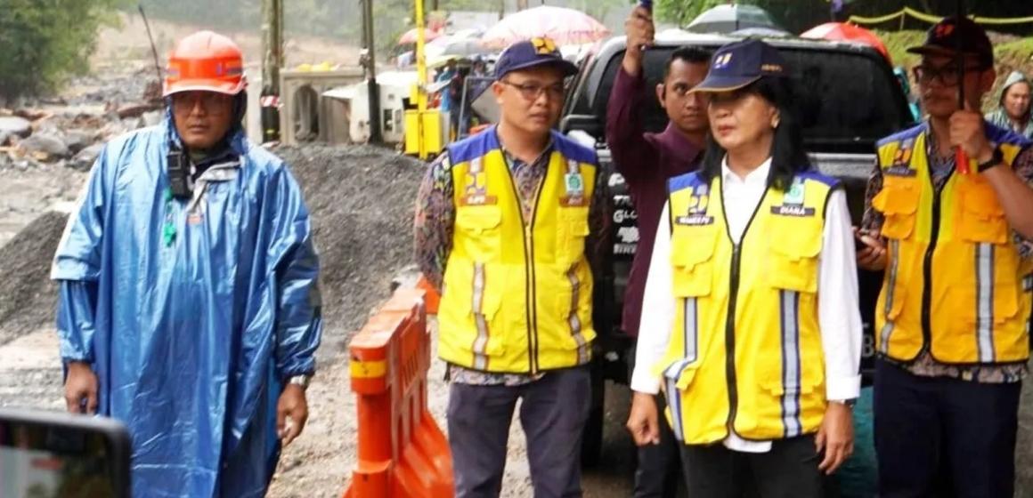 WEBSITE (42) Wamen PU : Perketat penataan ruang di Mega Mendung-Lembah Anai