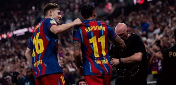 Barcelona Juarai Piala Super Spanyol Usai Bungkam Real Madrid
