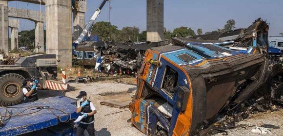 WEBSITE - 2026-01-19T094152.929 Spanyol Berduka: Puluhan Orang Tewas dalam Kecelakaan Tragis Kereta Cepat