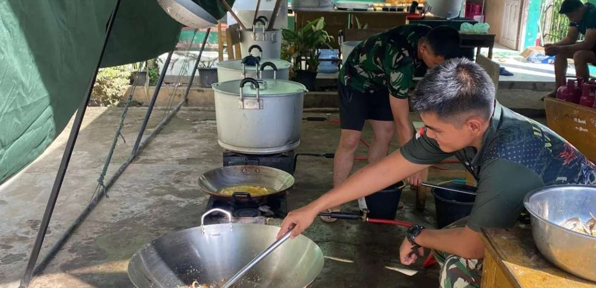 WEBSITE - 2026-01-23T111445.477 Aksi Nyata TNI di Salareh Aia: Kawal Distribusi Pangan bagi 168 Warga Terdampak