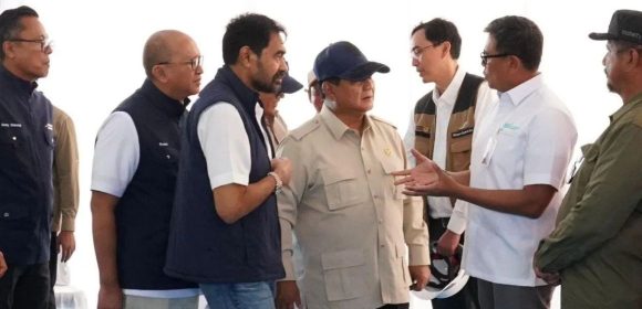 WEBSITE (82) Prabowo Setujui Pembentukan Satgas Kuala Untuk Keruk Sungai Dan Olah Air