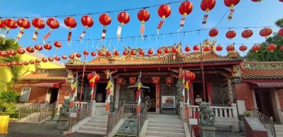 IMLEK PADANG Imlek 2577 Kongzili di Pondok Kota Padang, Harmoni Budaya dari Lampion dan Barongsai