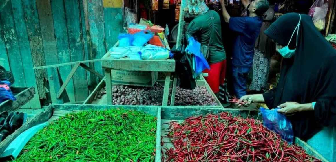 WEBSITE - 2026-02-03T090928.155 PIHPS: Harga cabai rawit merah Rp64.150/kg, telur ayam Rp31.450/kg