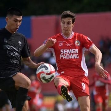 Misi pengejaran Semen Padang FC “on the track”