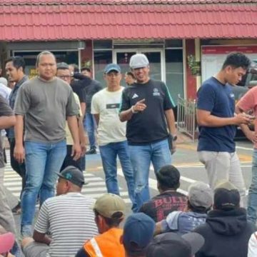 WEBSITE - 2026-02-16T082910.691 Pasar Raya Padang Dibersihkan dari Premanisme: Polisi Jamin Kenyamanan Warga Jelang Ramadhan