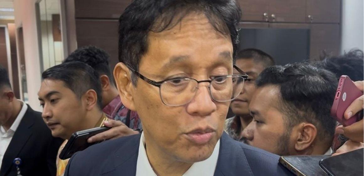 WEBSITE - 2026-02-18T084024.233 Purbaya Kritik Bank Syariah: Masih Mahal dan Belum Jalankan Prinsip Syariah Sepenuhnya.