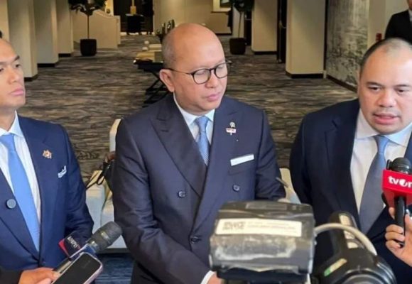 WEBSITE - 2026-02-21T103452.050 Presiden Prabowo Berjanji Akan Melakukan Reformasi Pasar Modal Untuk Meningkatkan Kepercayaan Investor