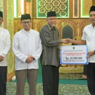 Wagub Sumbar Salurkan Bantuan untuk Mendukung Pengembangan Fasilitas Masjid Tangah Jua Bukittinggi