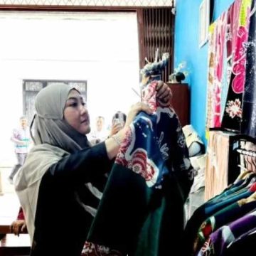 Ketua Dekranasda Padang Panjang Tekankan Peningkatan Mutu Dan Digitalisasi UMKM