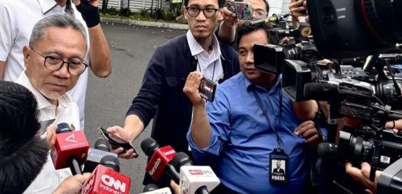 Prabowo Perintahkan Zulhas Agar Harga Sembako Tak Naik Hingga Lebaran