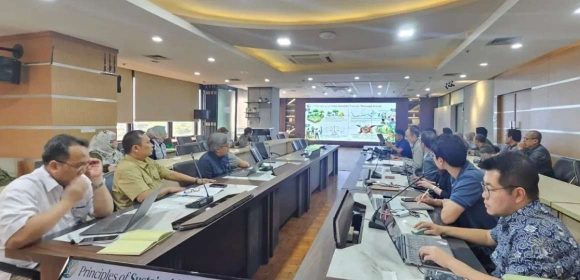 WEBSITE - 2026-03-06T112347.758 Kemenhut Tegaskan Komitmen Pengelolaan Hutan Secara Berkelanjutan