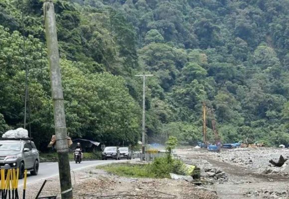 Puncak arus mudik Padang-Bukittinggi diperkirakan H-3 hingga H-1 Lebaran