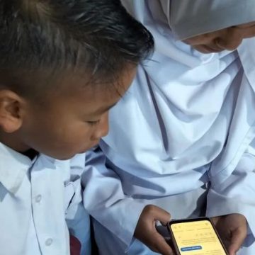 WEBSITE - 2026-03-30T101455.344 Demi Mental Anak, Orang Tua di Solok Sambut Baik Aturan Pembatasan Medsos