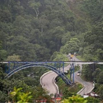 Jelang Lebaran 2026, Pemprov Sumbar Batasi Truk dan Berlakukan One Way di Jalur Padang–Bukittinggi