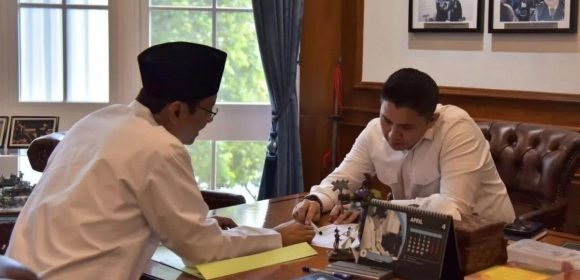 WEBSITE - 2026-04-07T082627.682 Kolaborasi Seskab Teddy dan Mensos: Sekolah Rakyat hingga Bansos Tepat Sasaran