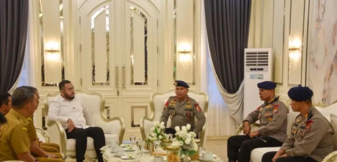 WEBSITE - 2026-04-15T083923.740 Fadly Amran dan Brimob Polri Mantapkan Keamanan Padang